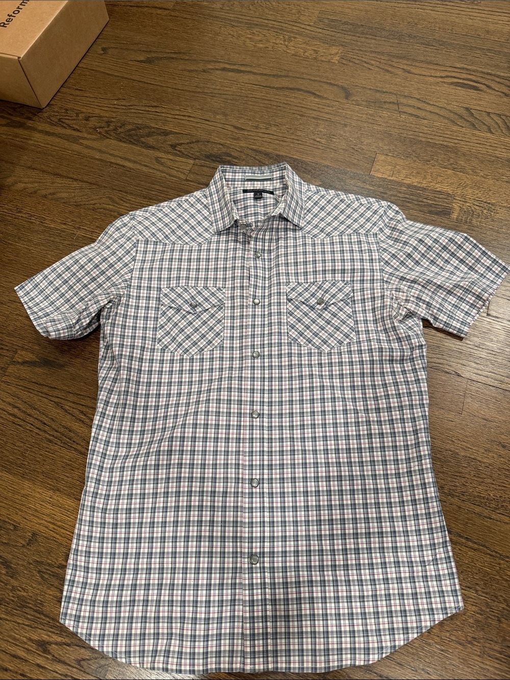 Banana Republic Men's Short-Sleeve Plaid Button-Up Shirt - Blue & White